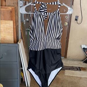 Cupshe Black and White Striped Halter Swimsuit
